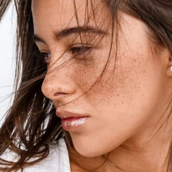woman_s face in profile